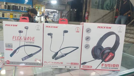 sovo earnds matron headphones neck band available on discount