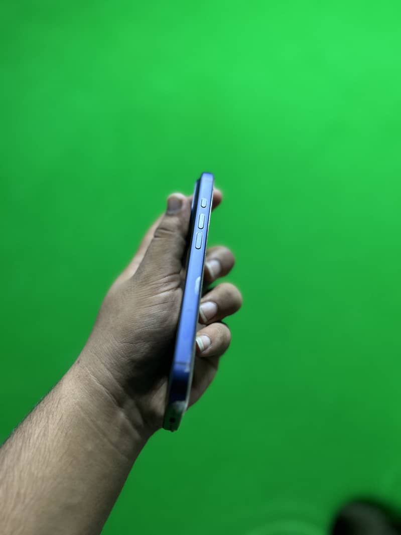 Apple iPhone 17 Pro 0