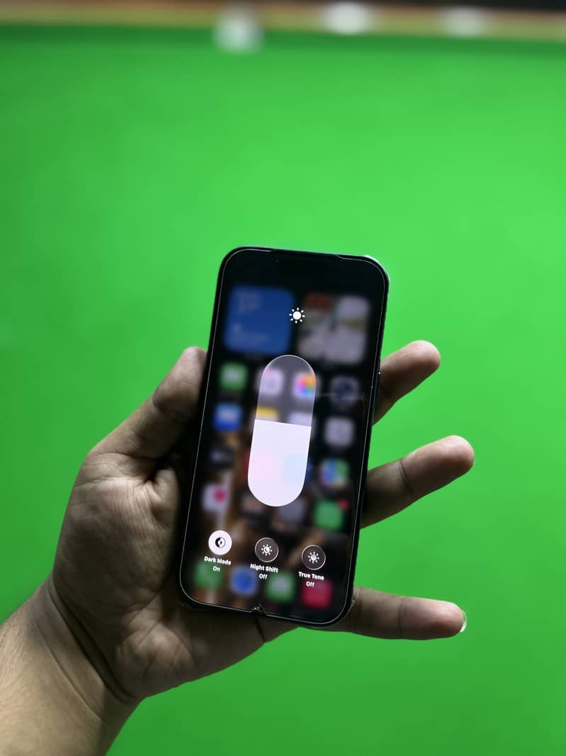 Apple iPhone 17 Pro 5