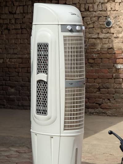 Floor Standing Air Cooler only 1 Month Used