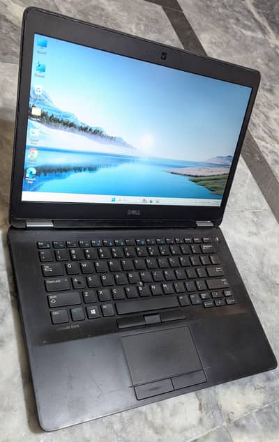 i5, 6th gen 8/255 ssd, battery timing 4 hrs