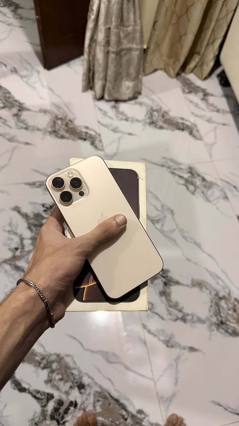 iphone 16 pro max 0
