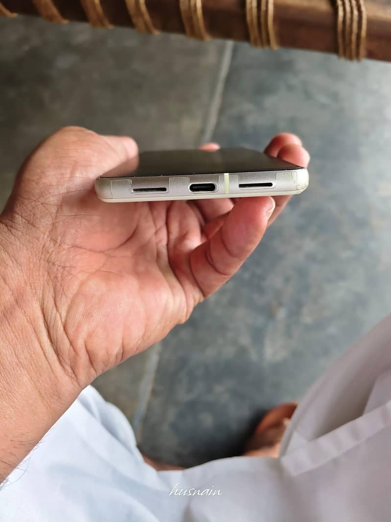 Google Pixel 7 3
