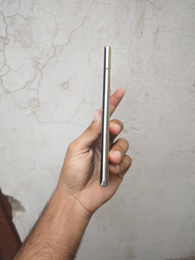 OnePlus 8 pta 4