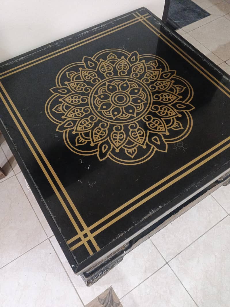 coffee table 0