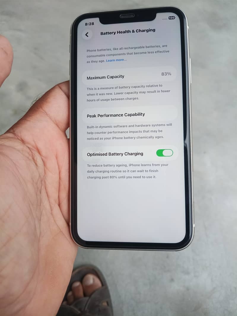 Apple iPhone 11 7