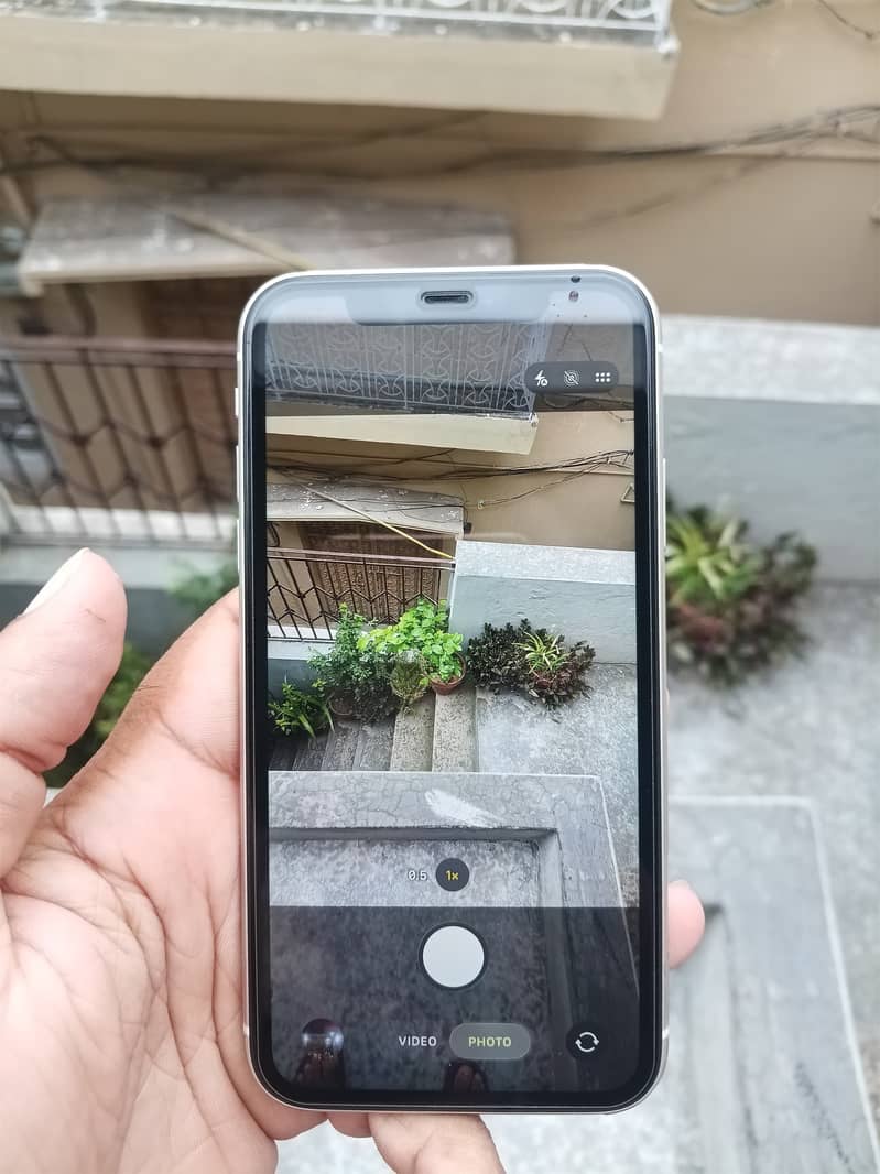 Apple iPhone 11 9