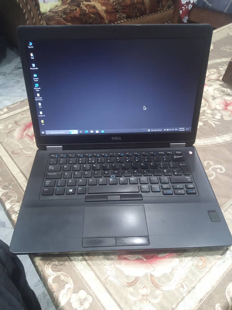 Dell E5470 i5 6th generation 1