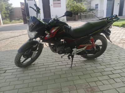 Hunda CB 150