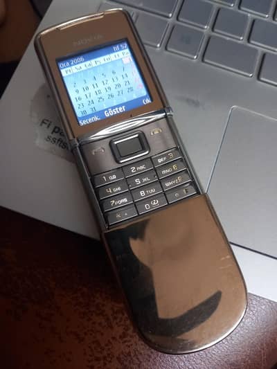 Nokia 8800 Sirocco