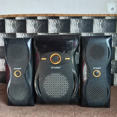 Audionic Flex F600 in good condation