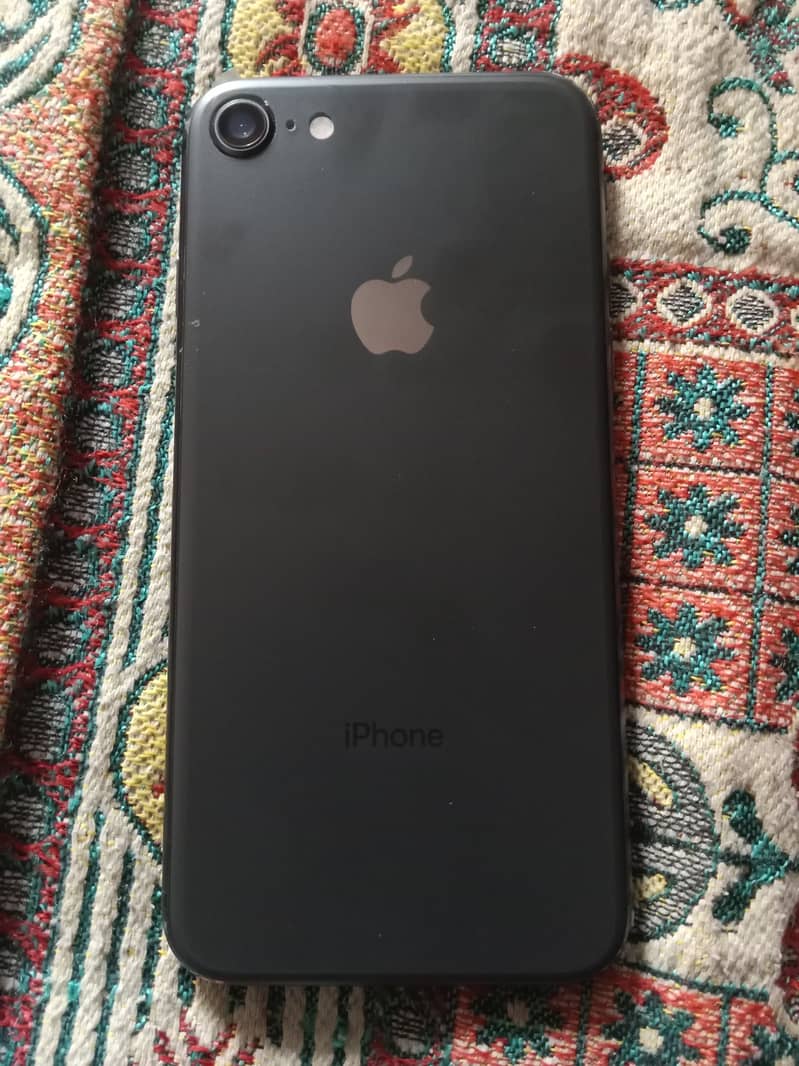 Apple iPhone 8 2