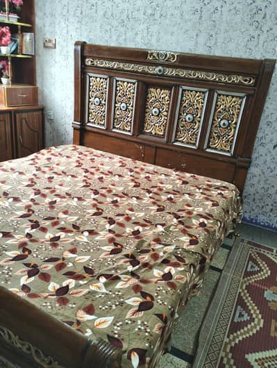 wood bed