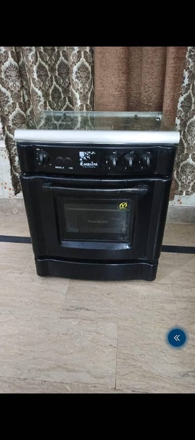 Esquire Cooking Range 3 Burner for sale just one year used