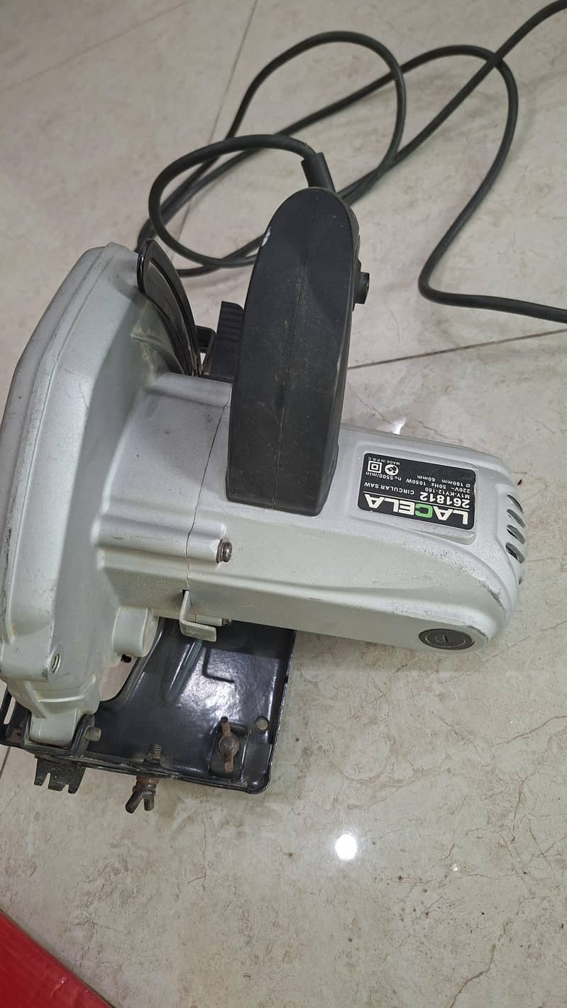 circular saw 2