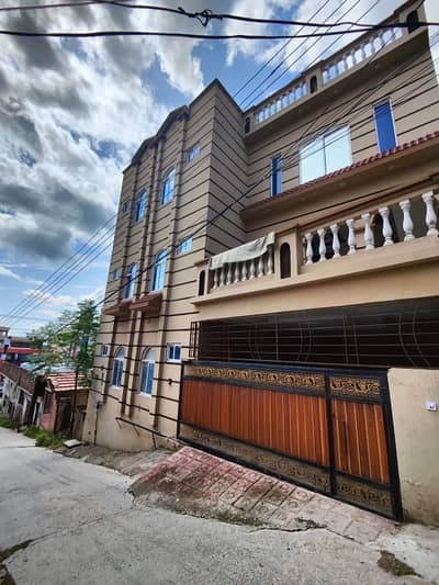 Big House near to main Adyala Road all facilities available