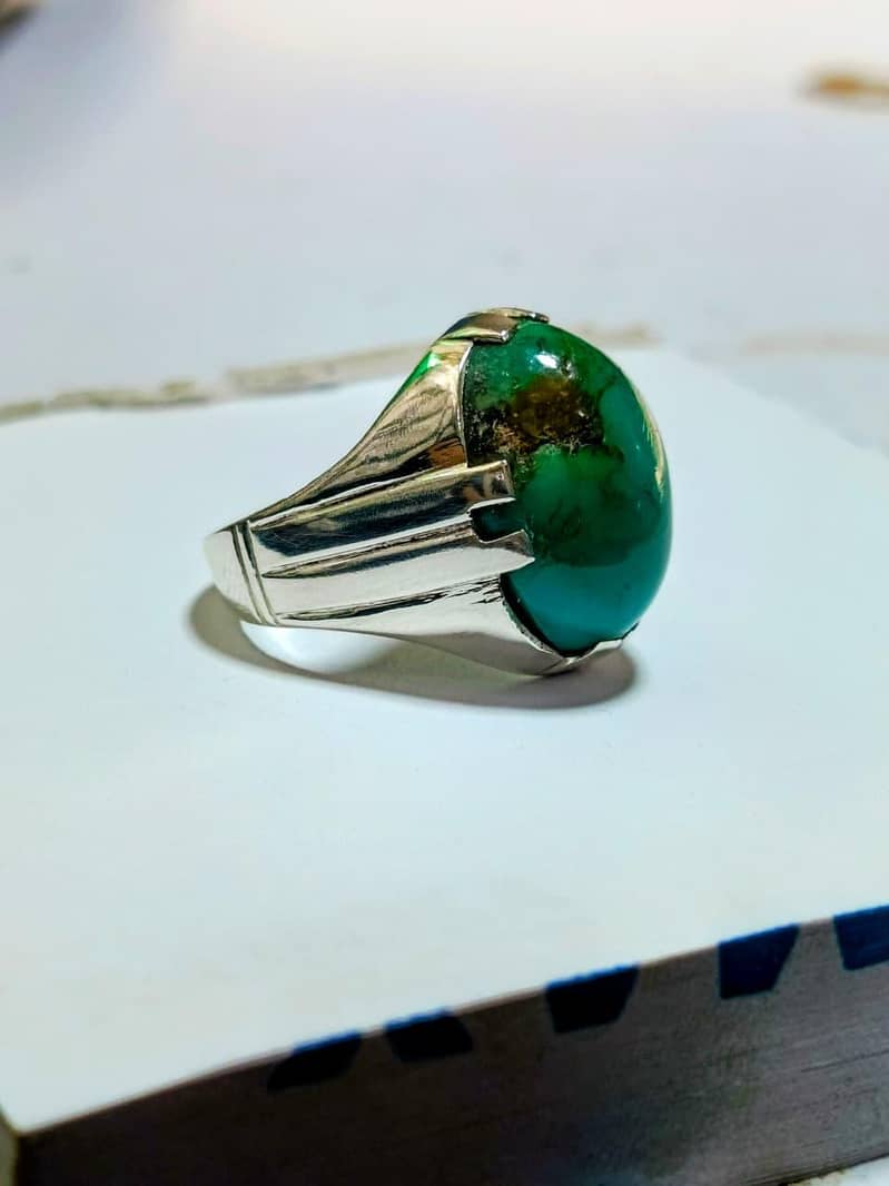 ring. s 4