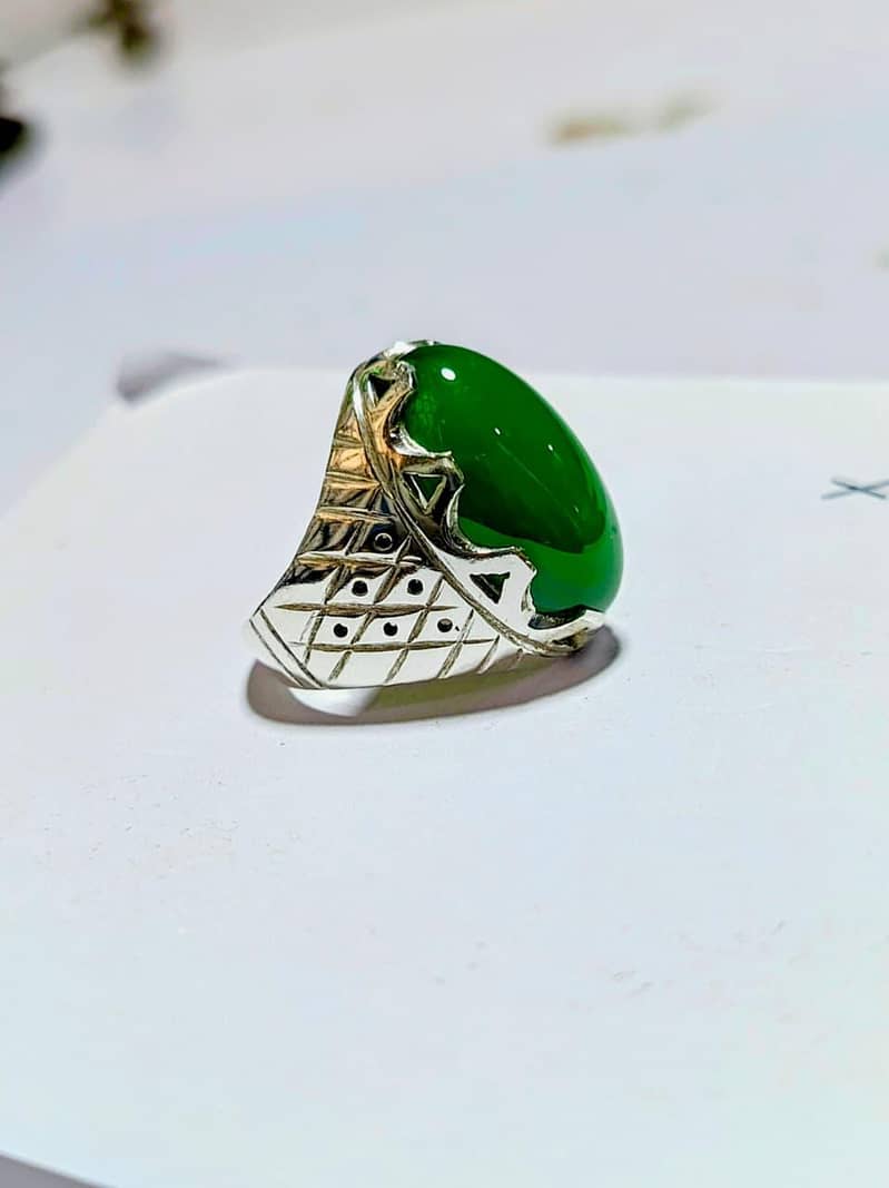 ring. s 11