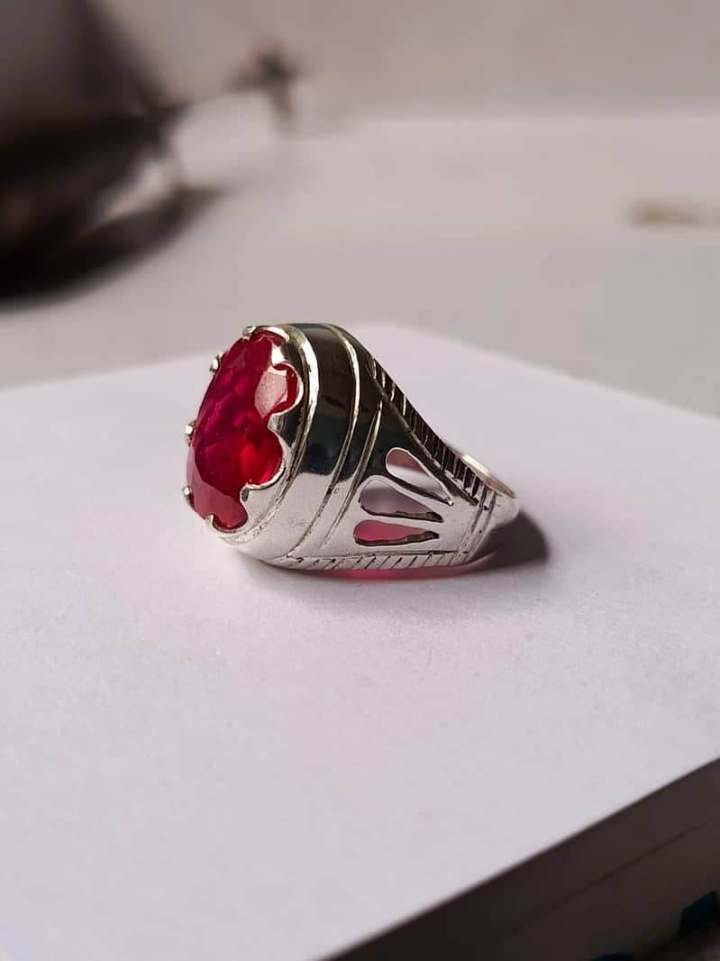 ring. s 12