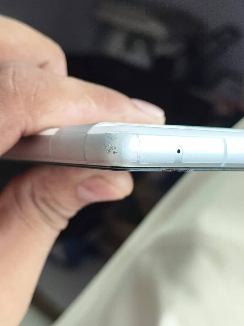 Google Pixel 7a 6