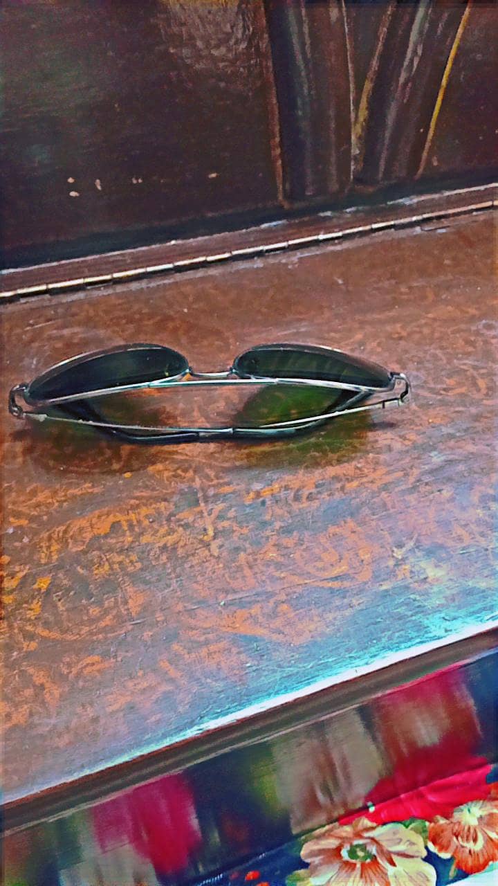 glasses 1