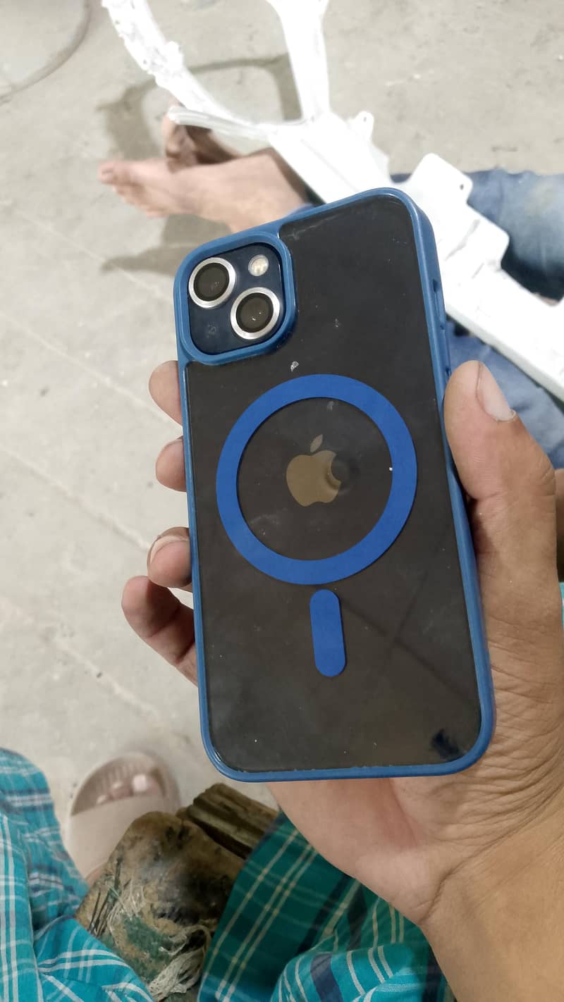 Apple iPhone 13 1