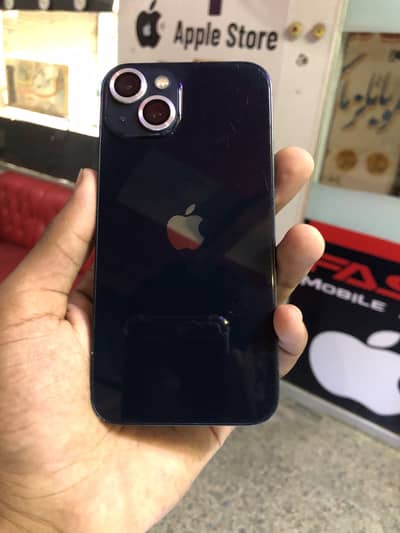 Apple iPhone 13
