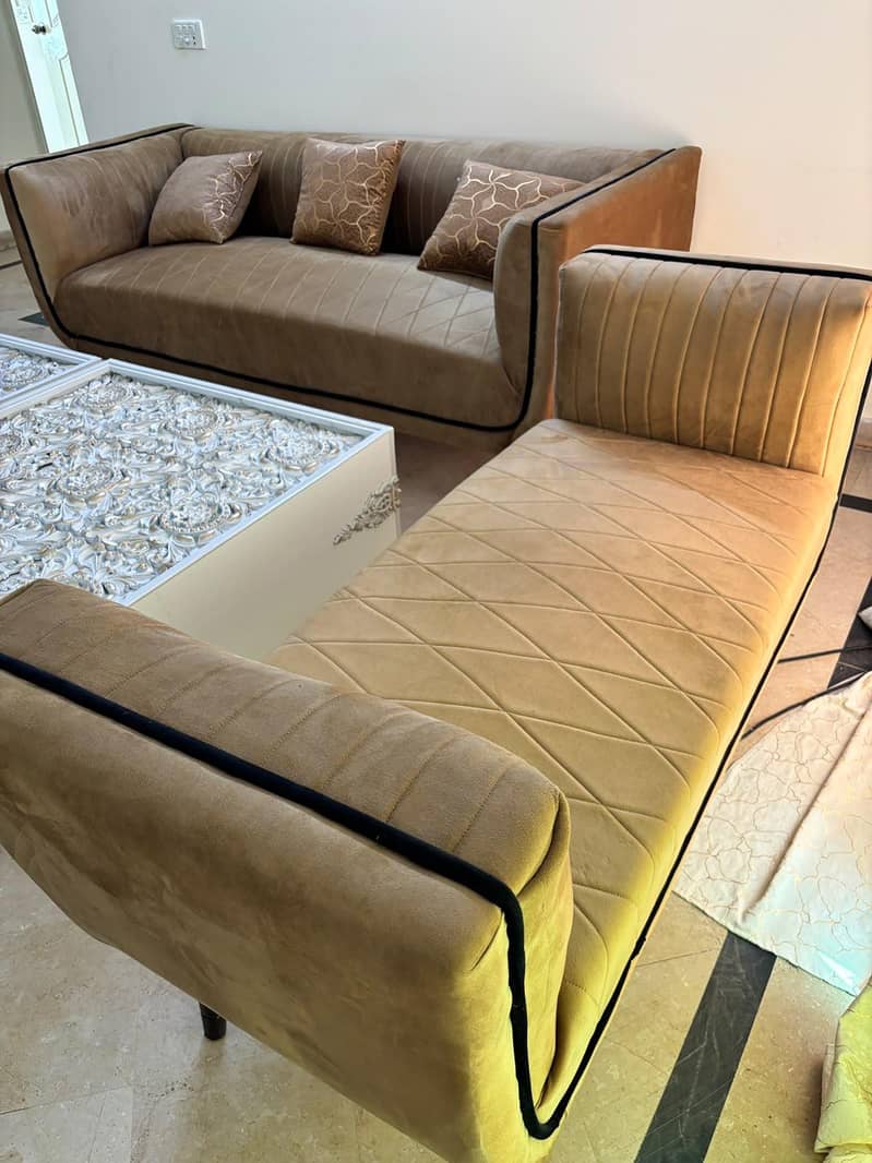 Sofa Set 0