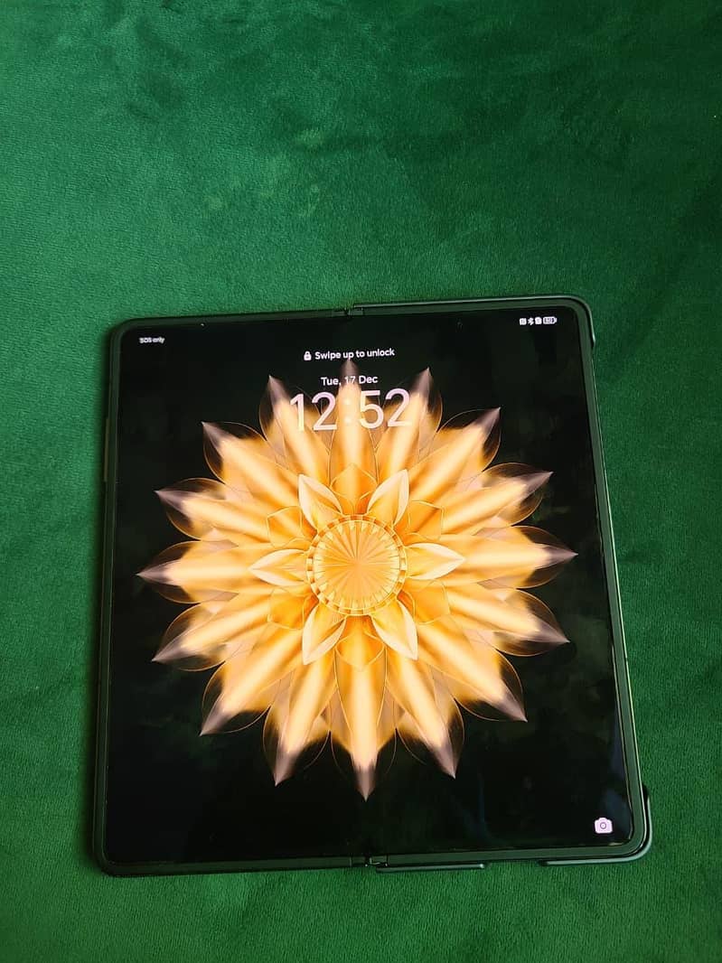 Honor Magic V2 Flip 0