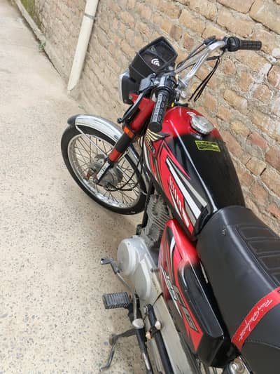 Honda 125 18 model 10/10 condition double Saman tenky tapy original