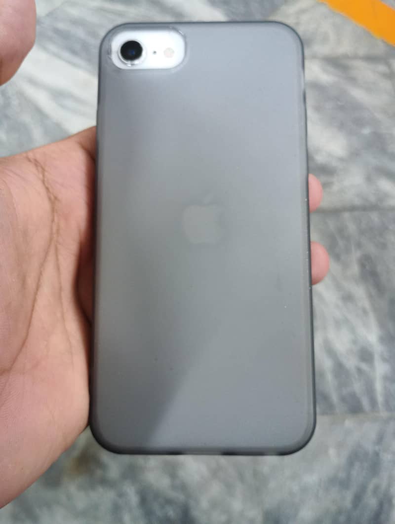 iphone SE 3rd 0