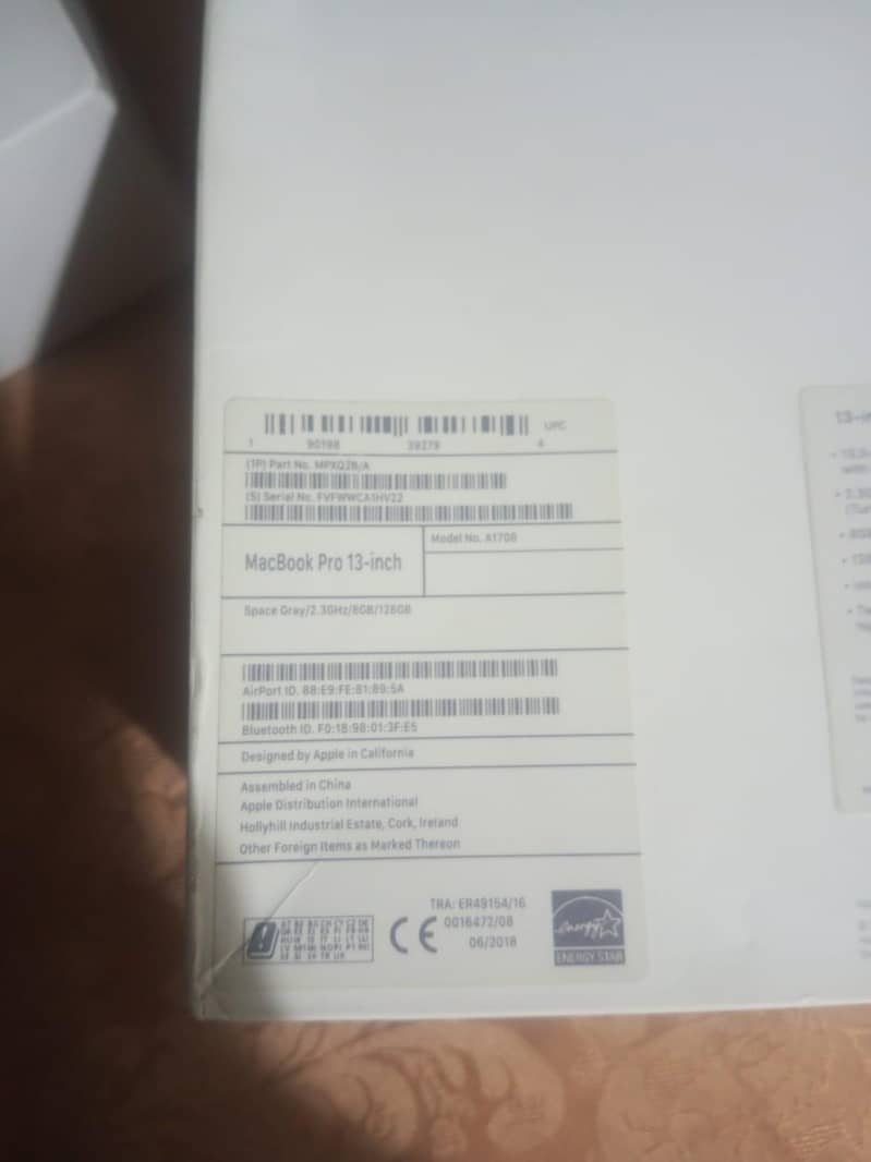 apple Mac book pro 4