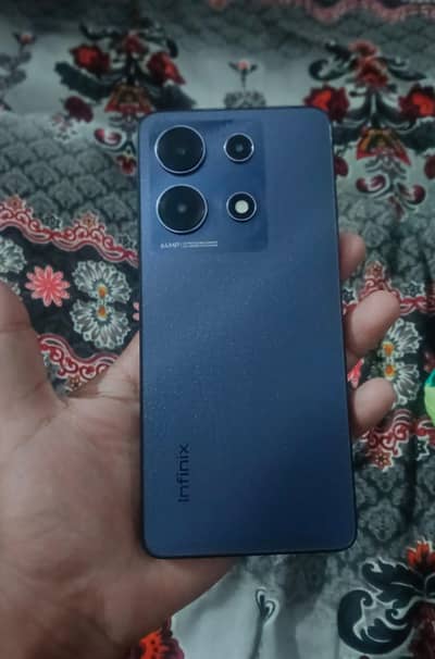 Infinix Note 30