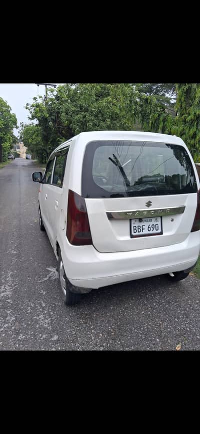 Suzuki Wagon R 2017 call 0323 5410462