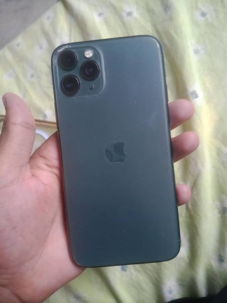 Apple iPhone 11 Pro 2