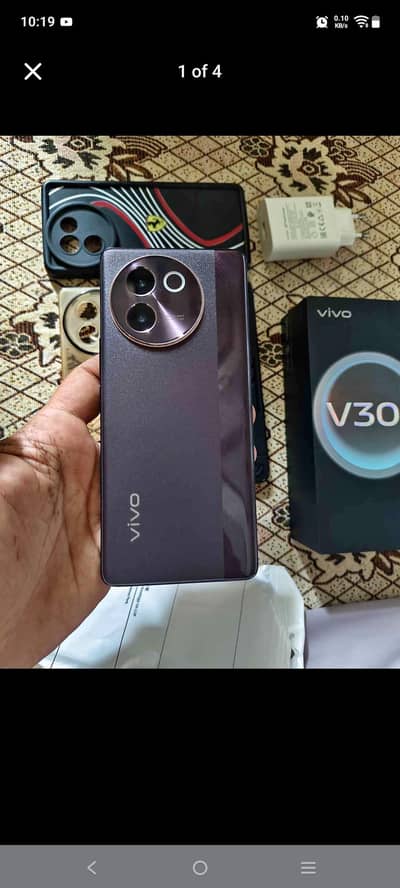 Vivo V30 E