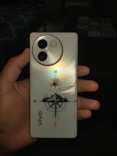 Vivo V30e