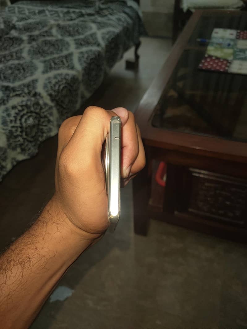Vivo V30e 1