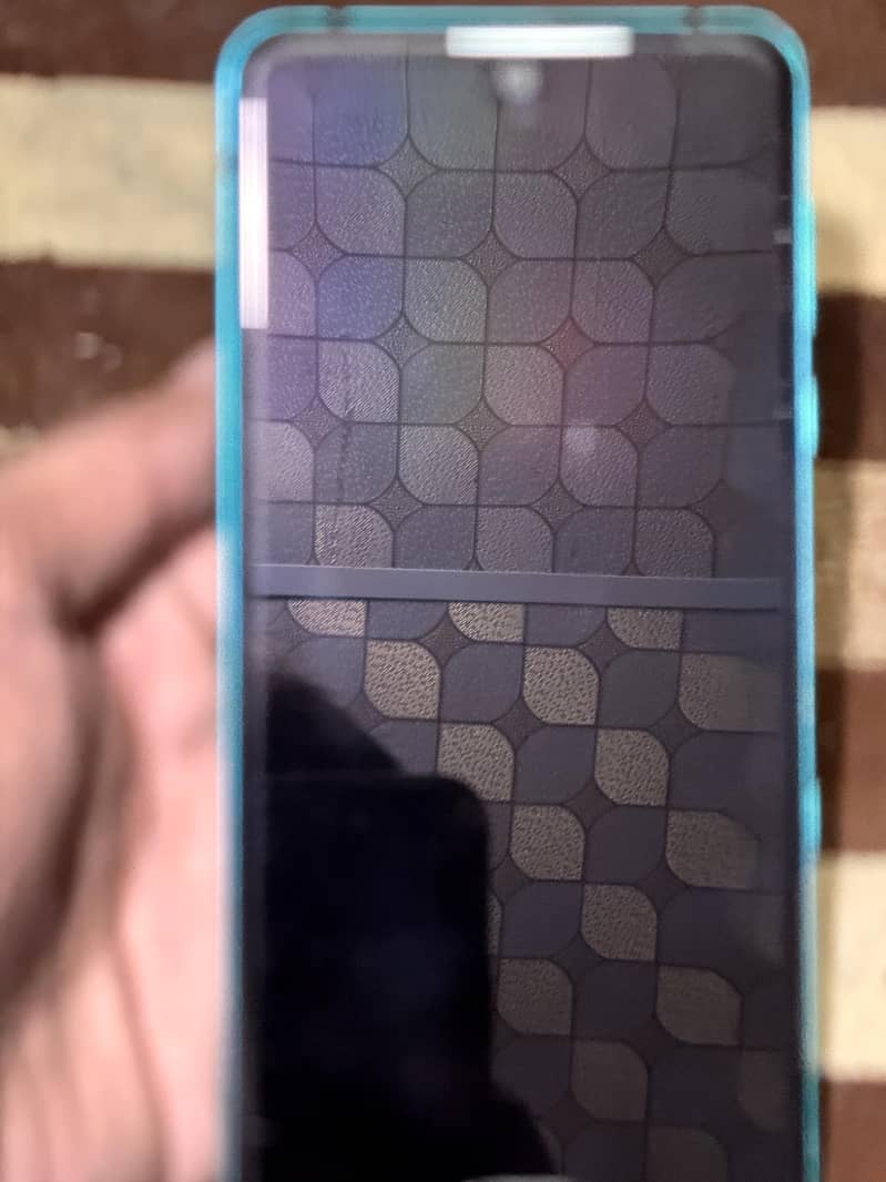 Sharp Aquos R3 3