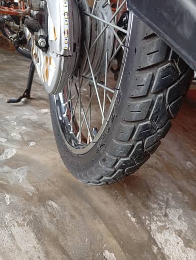 new and lush bike all parts original only back tire replaced but new