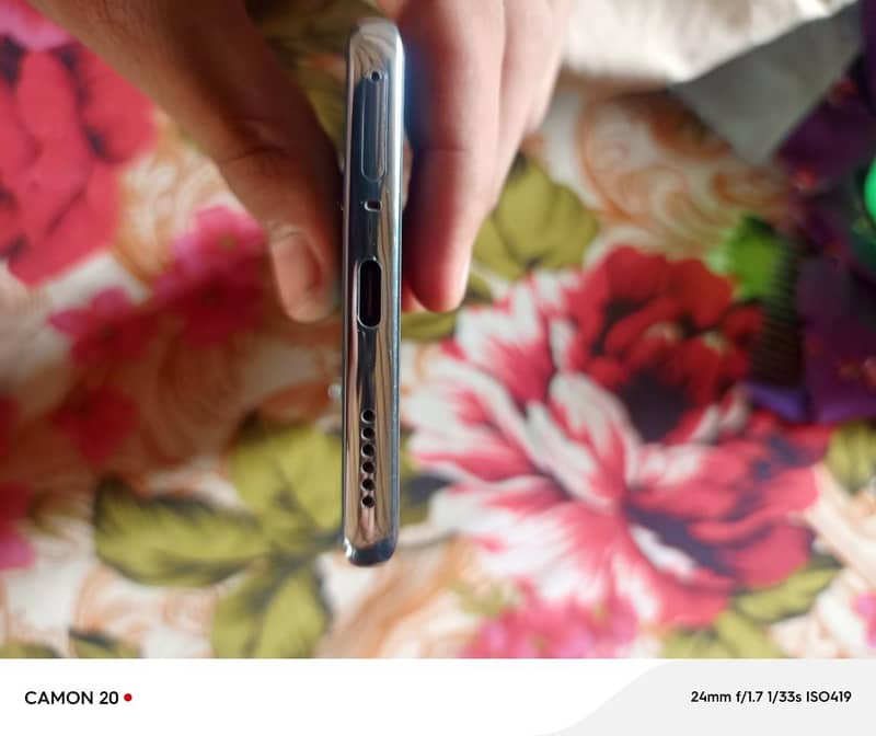 Tecno CAMON 40 Pro 1