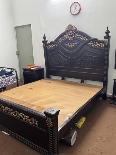 King Size Bed for Sale