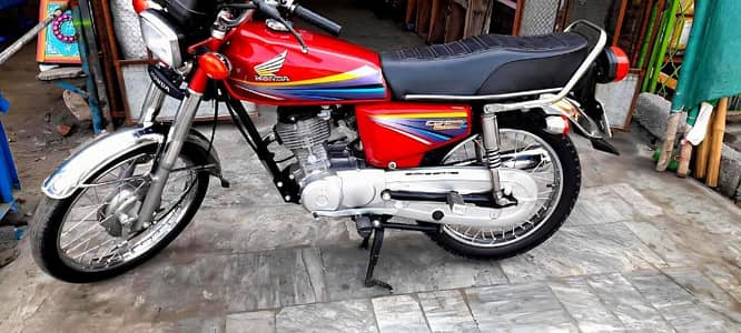 Honda 125 For Sale  _03091039419