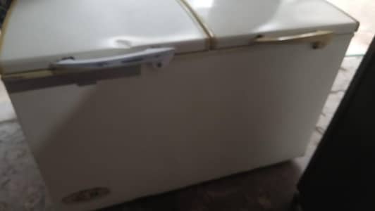 total orignal deep freezer no any fault good condition