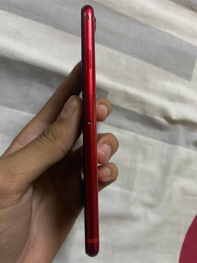 Apple iPhone SE 6