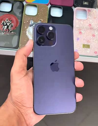 iPhone 14pro max locked by owner flash ho gya hai