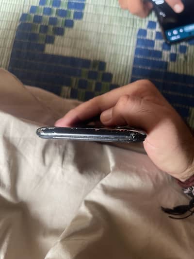 OPPO F5