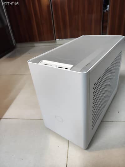 Cooler Master NR200 SFF Mini-ITX Case (White) with Premium Noctua Fans
