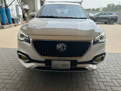 MG HS Trophy 2021 Model