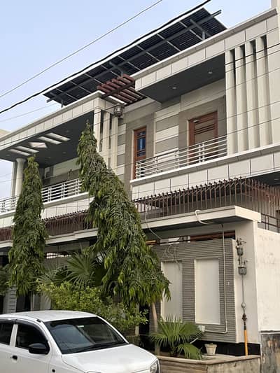 400 Sq Yards Double Storey House For Sale Almost New In Condition Asking Demand 6 Crore 50 Lacs
